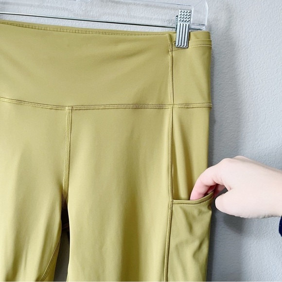 Lululemon Fast and Free High-Rise Tight Legging 28” Grape Leaf Nulux 10 Running - Picture 9 of 16